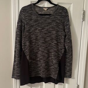 Lucky Brand Black and Gray Sweater Top